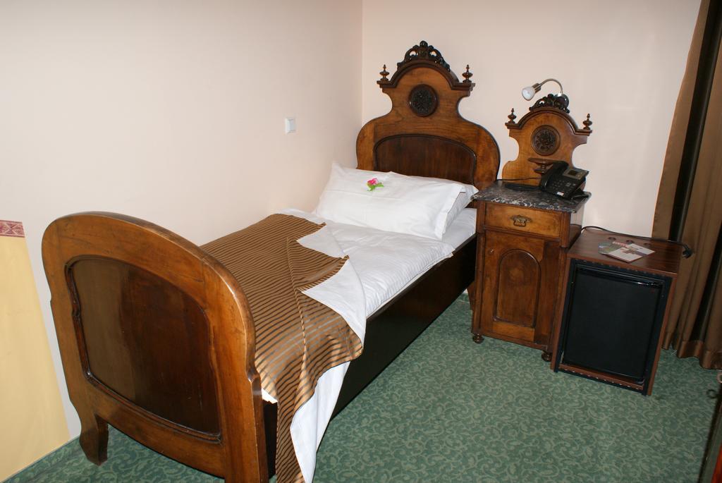Hotel Park Ptuj Esterno foto