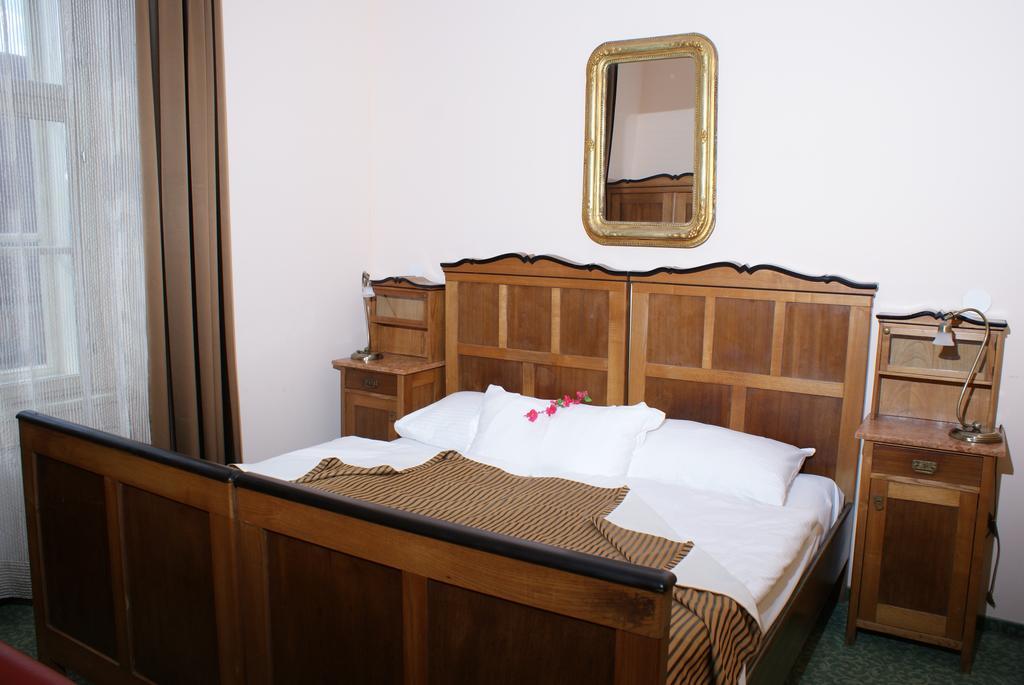 Hotel Park Ptuj Esterno foto
