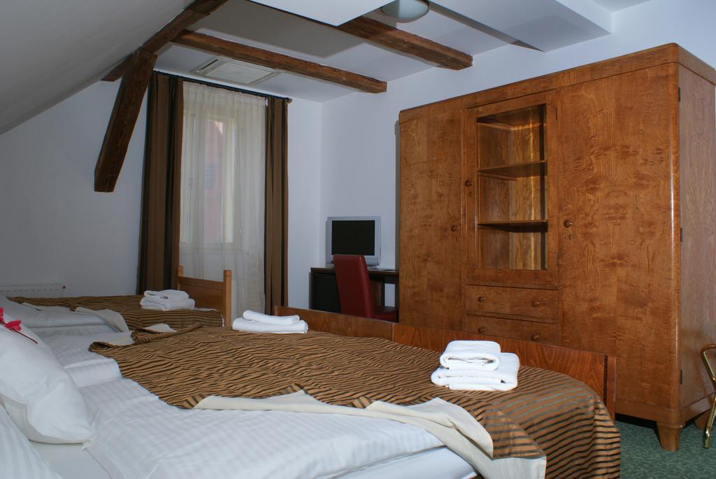 Hotel Park Ptuj Esterno foto