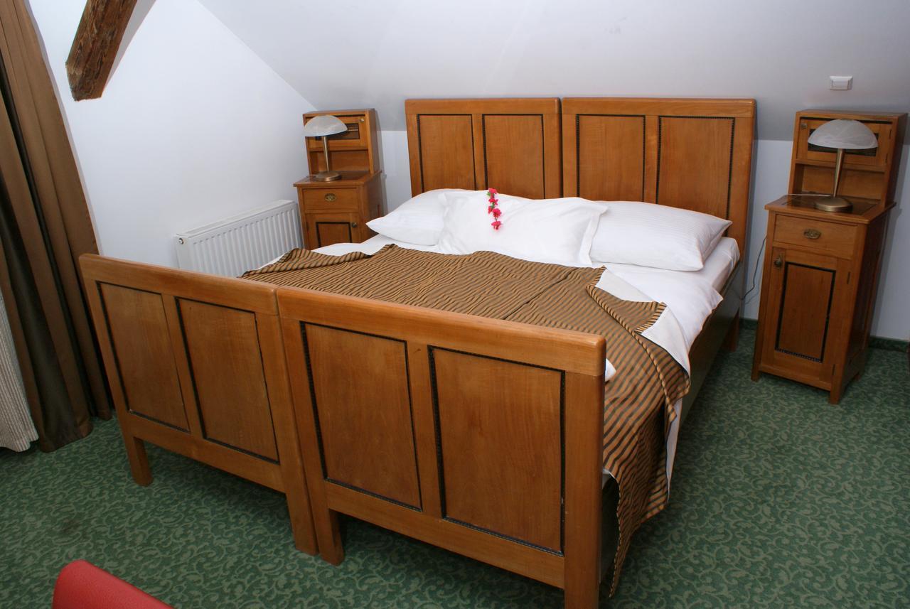 Hotel Park Ptuj Esterno foto