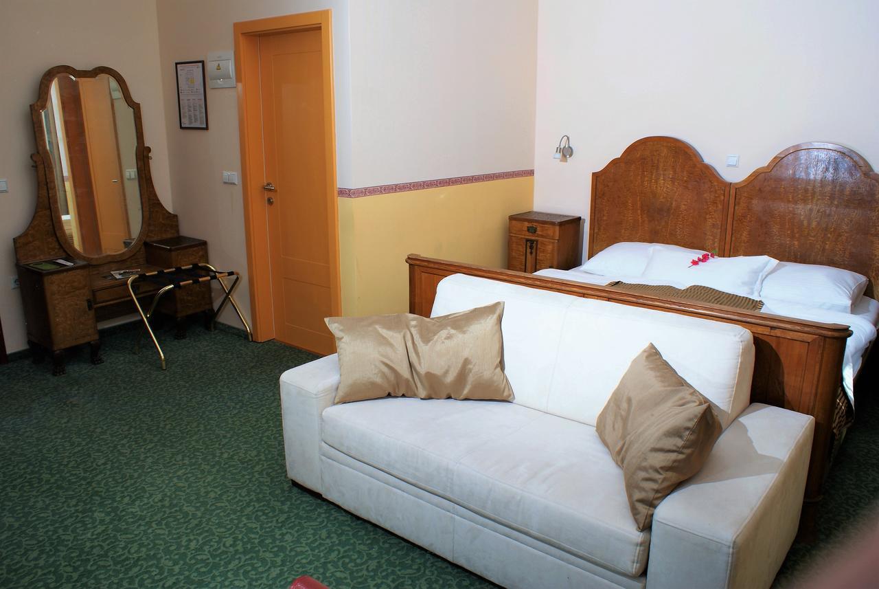 Hotel Park Ptuj Esterno foto